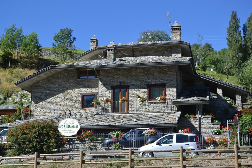 B&B Les Fleurs Gignod Exterior photo